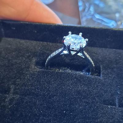 Fashion Ring
