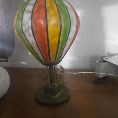 Vintage glass air balloon lamp