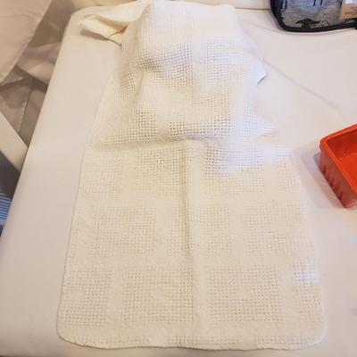 Invicta Trivet, Creativeco-op, Cookbooks and More! (D-KD)