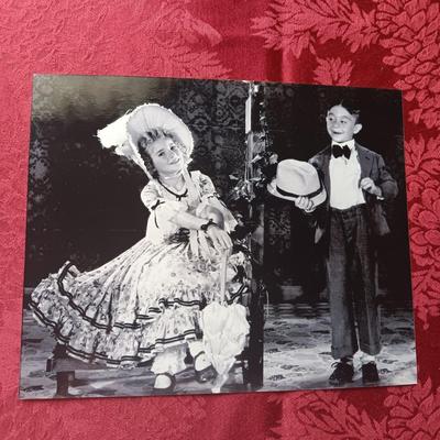 JOHN WAYNE, ELVIS, GEORGE BURNS AND OTHER PROMOTIONAL 8 X 10 PHOTOS