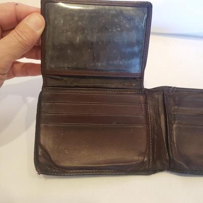 Coach Wallets, Kavu and More! (D-KD)