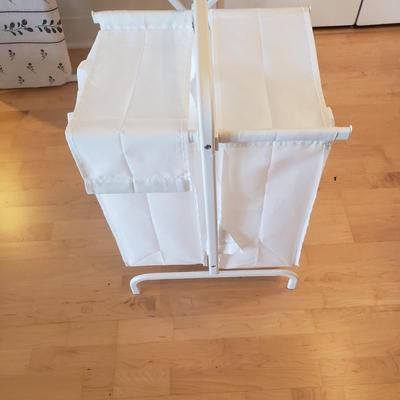 Rowenta Portable Steamer, Wire Drying Rack & B&D Iron (D-KD)