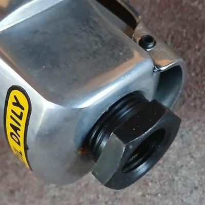 Brand new Ingersoll-Rand IR107 Heavy Duty 3/8" Air Ratchet Wrench with Box (2 of 2)