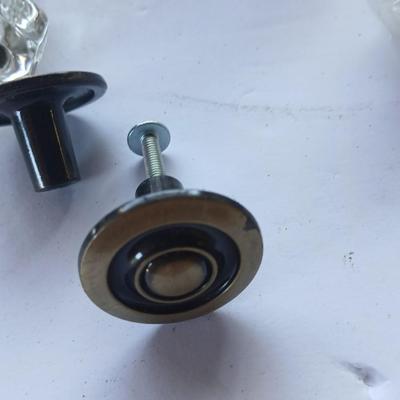 Lot of Vintage & Mixed Cabinet Hardware – Knobs, Pulls, some vintage glass! 54 of the brass ones