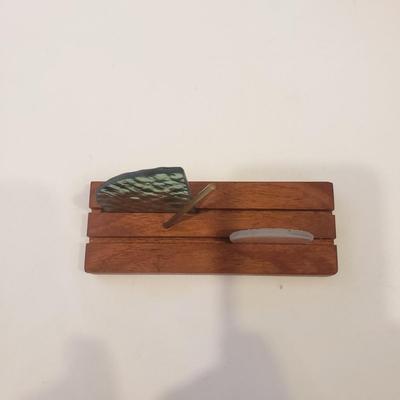 Stained Glass Abstract Manger Scene (D-KD)