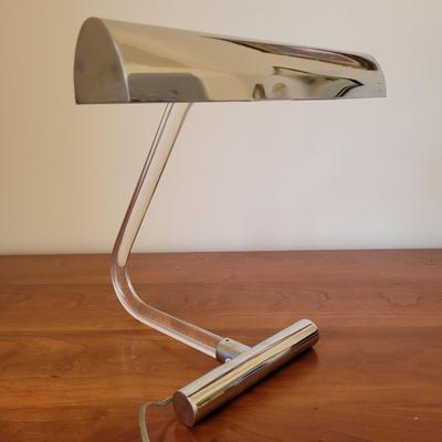 Metal and Acrylic Desk Lamp (BR1-EL)