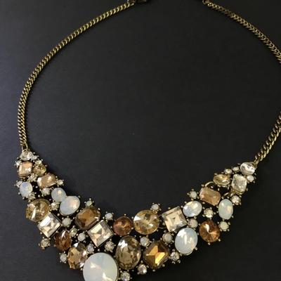 Beautiful bronze, toned, rhinestone statement necklace