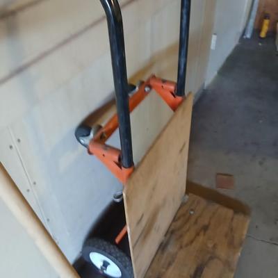 Garage Utility Lot – Hand Truck, Shop Broom & Trouble Light