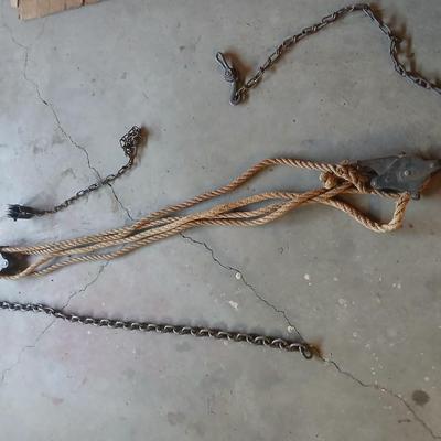 Vintage Block & Tackle Pulley System – Rope and Chain with Double Hooks