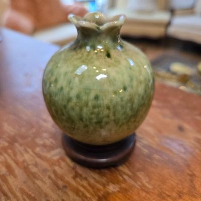 Sale Photo Thumbnail #203: Antique Green petal top vase Ombre light to dark green