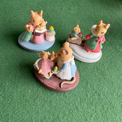 Sale Photo Thumbnail #105: ONLINE AUCTION ITEM