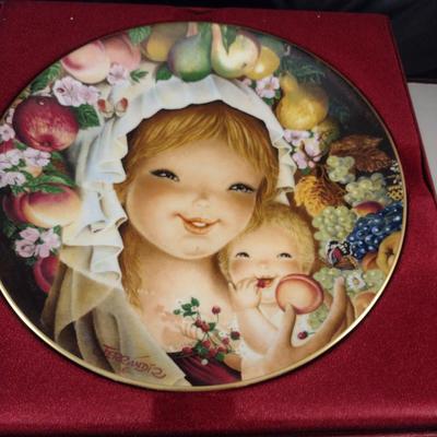 Collection of Limited Edition Juan Ferrandiz Plates- Four Pieces