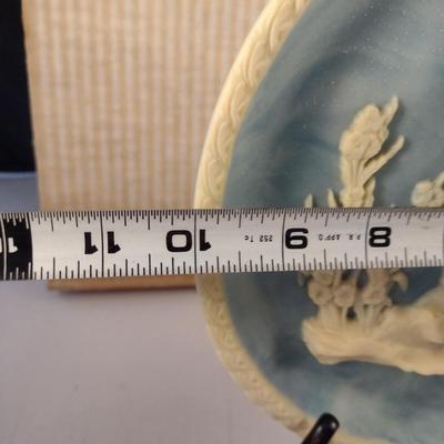 Avondale Limited Edition 'The Melissa Plate'- Signed by Artist