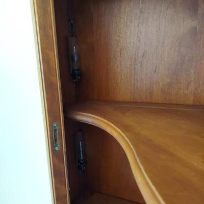 Corner Curio Cabinet (FP-BBL)