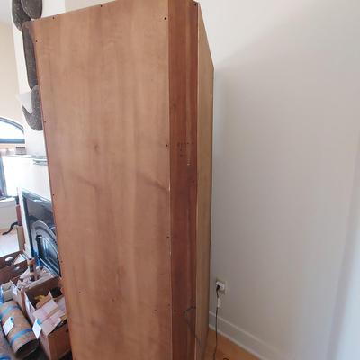 Corner Curio Cabinet (FP-BBL)