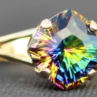 Vitrail Medium Mystic Square Ring
