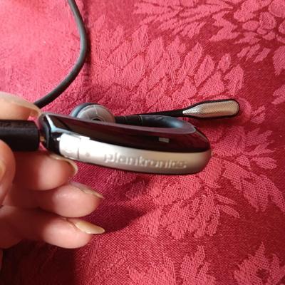 PLANTRONICS MICROPHONE, GARMIN GPS, SEAGATE BACKUP AND PORTABLE DRIVE & HOMERUN CONNECT