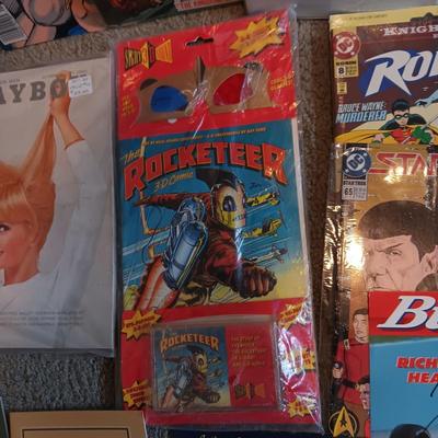 *MYSTERY* STORAGE TOTE FULL OF COLLECTIBLE PAPERS (COMICS, PLAYBOYS, ARTWORK, BASEBALL CARDS AND SO MUCH MORE