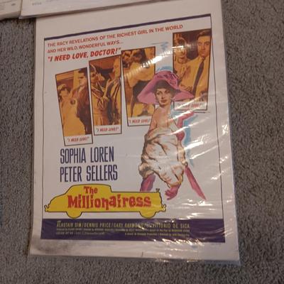 *MYSTERY* STORAGE TOTE HALF FULL OF MOVIE THEATRE WINDOW CARDS