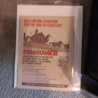 *MYSTERY* PRESS BOOKS AND MERCHANDISING MATERIAL FOR BOX OFFICE MOVIES