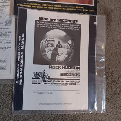 *MYSTERY* PRESS BOOKS AND MERCHANDISING MATERIAL FOR BOX OFFICE MOVIES