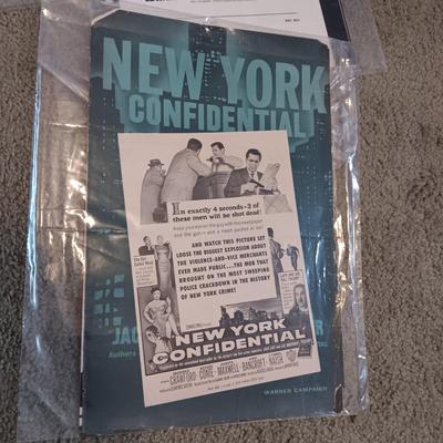 *MYSTERY* PRESS BOOKS AND MERCHANDISING MATERIAL FOR BOX OFFICE MOVIES