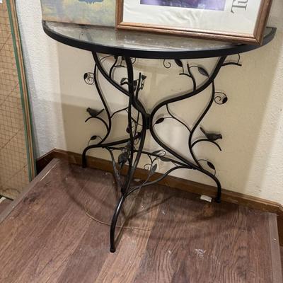 BIRD GLASS TABLE AND PICTURES
