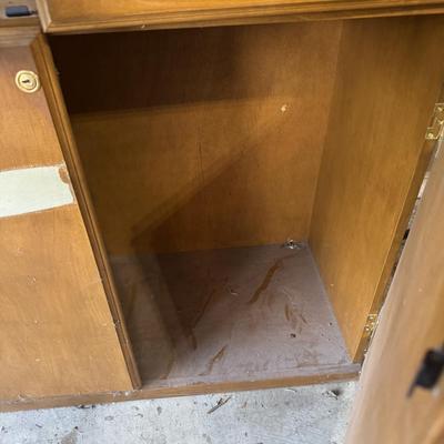 LARGE GARAGE WOOD STORAGE / DISPLAY CABINET
