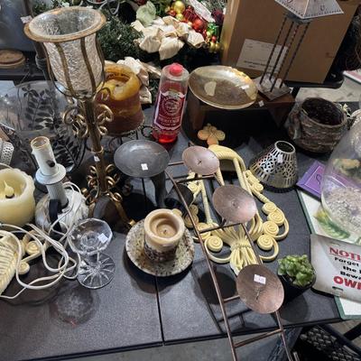 MISC GARAGE TABLE LOT - TABLE NOT INCLUDED
