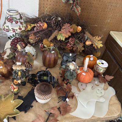 FALL LOT - TABLES INCLUDED!