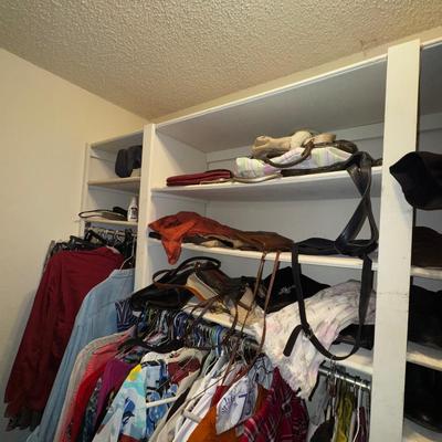 MASTER CLOSET WOMENS LOT - PURSES, SHOES, CLOTHES