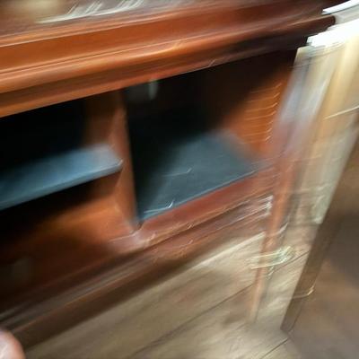 MASTER ENTERTAINMENT CABINET WARDROBE