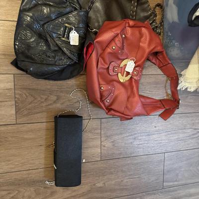 HIGH END PURSE AND SCARVE LOT