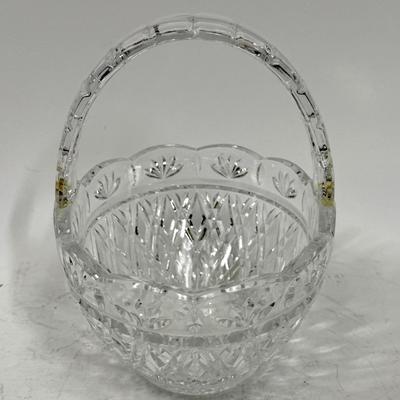 Vintage Beautiful Bride's Basket Clear Lead Crystal