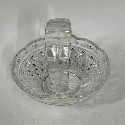 Vintage Beautiful Bride's Basket Clear Lead Crystal