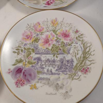 Davis Carroll's 'Floral Heirlooms' Limited Edition Collector's Plates- Set of Four