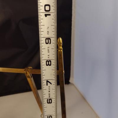 Metal Easel Style Table Top Plate Stands- Set of Four