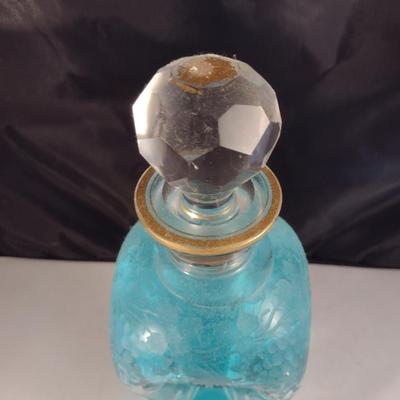 Clear Glass/Crystal Decanter with Stopper- Approx 12" Tall