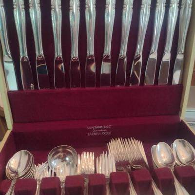 Wallace Sterling Silver Flatware with Storage Box- 'Stradavari' Pattern- Approx Total Weight 3,306 Grams