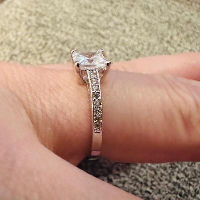 Gorgeous Princess Cut Fashion Ring