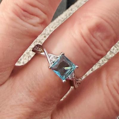 Elegant Blue Fashion Ring