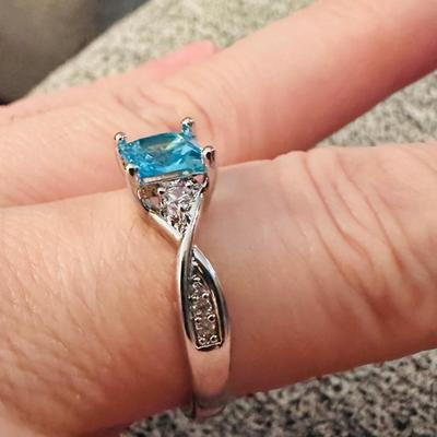 Elegant Blue Fashion Ring