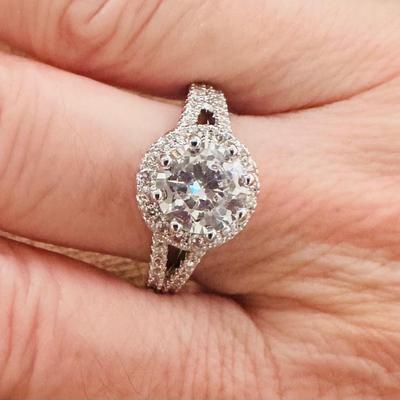 Elegant Silver 2 CTW Ring