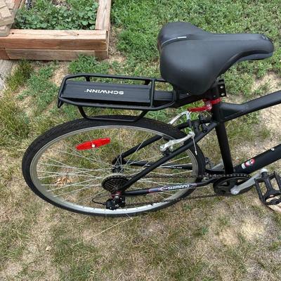 NICE SCHWINN INFINITY 7 SPEED MOUNTAIN BIKE