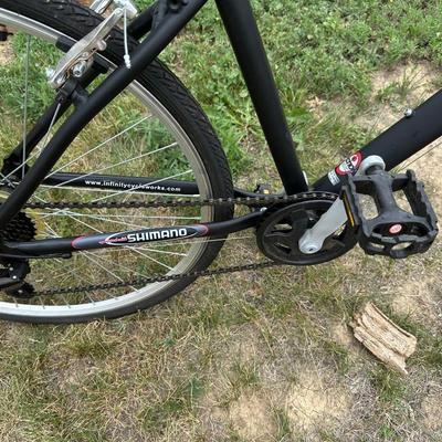 NICE SCHWINN INFINITY 7 SPEED MOUNTAIN BIKE