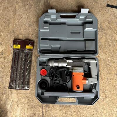 1" SDS ROTARY HAMMER AND 5 PC DRILL MASTER SDS MASONRY BIT SET