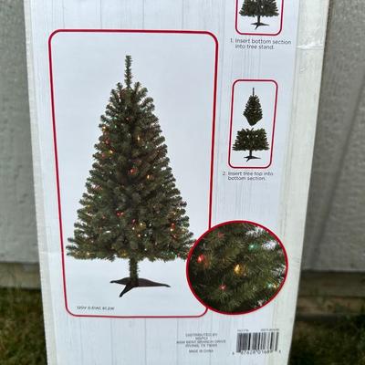 42" HOLIDAY NUTCRACKER, 4 FT LIT TREE AND GIFT WRAPPING SUPPLIES
