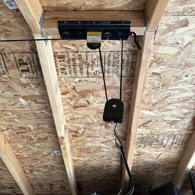 2 BIKE LIFTS/HOISTS FOR EASY STORAGE