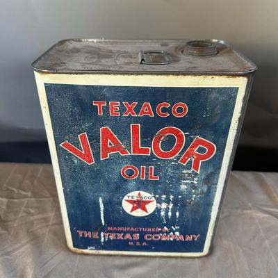 Antique Texaco Valor Oil Can