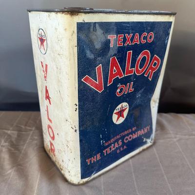 Antique Texaco Valor Oil Can